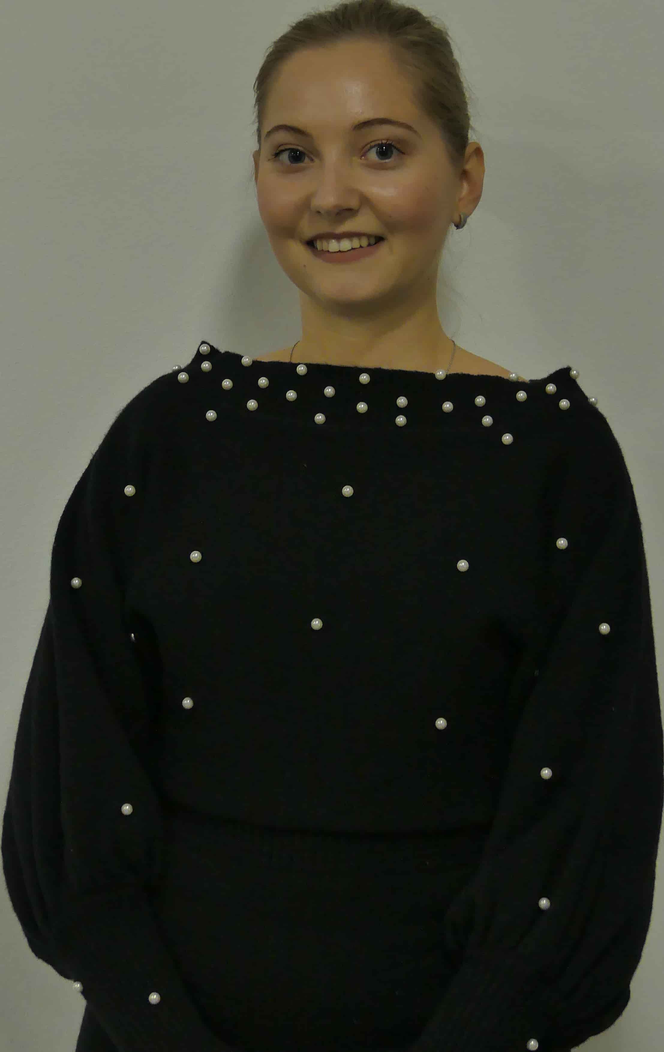 Lara_Bunić_profilna